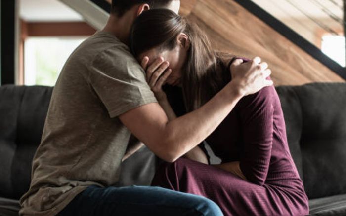 Chung sống hơn 6 năm, cặp vợ chồng phải ly hôn vì phát hiện là họ hàng