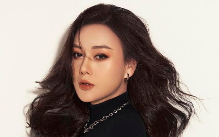 Sự khôn ngoan của vợ Shark Bình