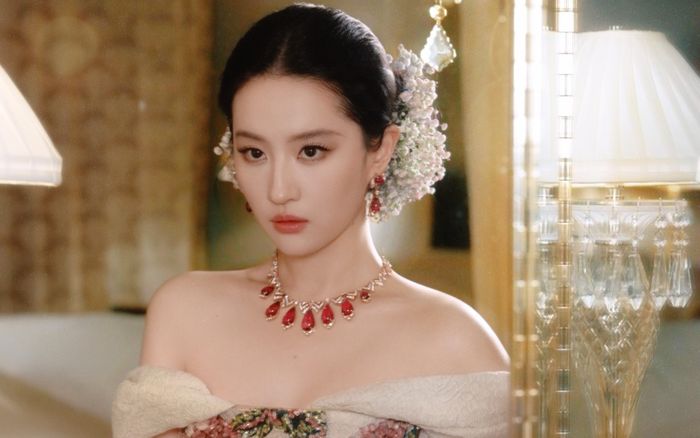 Visual đẹp chưa từng thấy của Lưu Diệc Phi