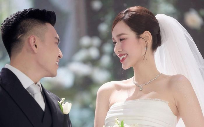 Bất ngờ về điện thoại của Đỗ Thị Hà khi có chồng thiếu gia