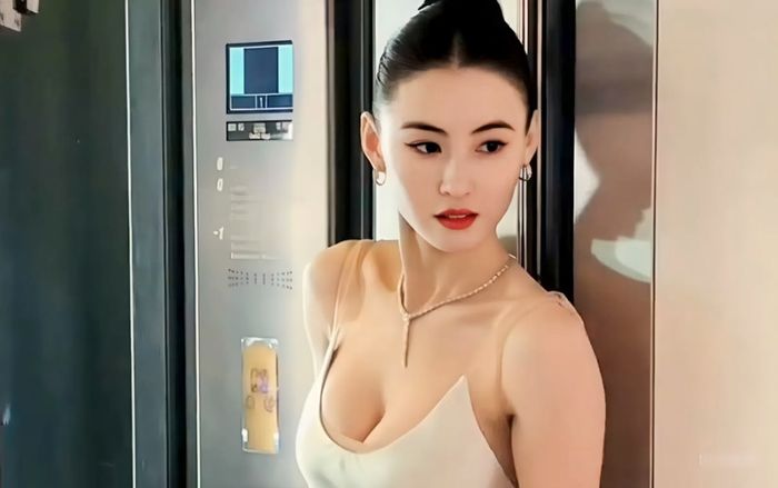 Thêm cặp đôi 'chị em' của showbiz: Nữ diễn viên một đời chồng yêu trai trẻ kém 24 tuổi?