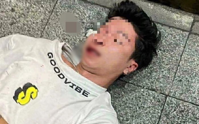 Nam DJ bị hành hung tập thể ở Huế, người qua lại đông đúc nhưng không ai can ngăn