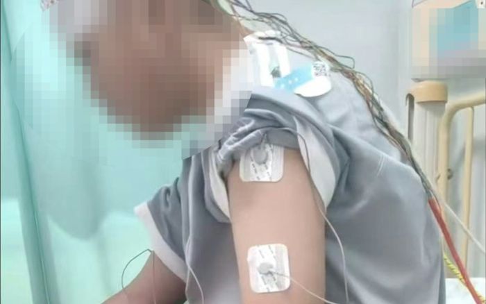 Nhiều học sinh tiểu học liên tục nôn mửa trong 2 tháng, nhà trường chưa tìm ra nguyên nhân