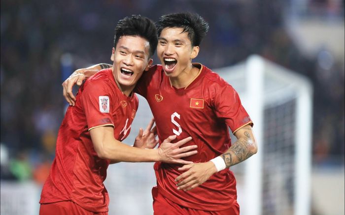 Tuyển Việt Nam tới tấp đón tin vui khi Malaysia cam chịu