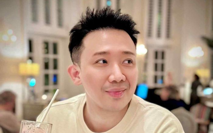 Chiếc đồng hồ giá 'bình dân' trong bộ sưu tập hàng hiệu của Trấn Thành