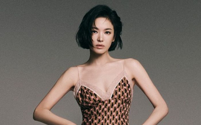 Song Hye Kyo thừa nhận đã buông bỏ cuộc hôn nhân đổ vỡ với Song Joong Ki