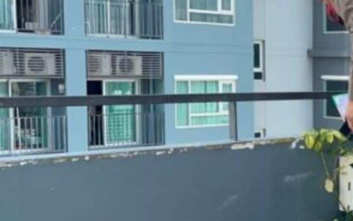 Người đàn ông rơi từ chung cư có 32 tầng xuống đường tử vong, người dân bàng hoàng chứng kiến