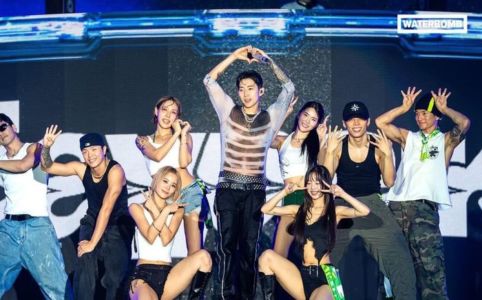 Ngại gì mà chưa "flex" hết vibe bạn có: WATERBOMB HO CHI MINH CITY 2025 chính là “sàn runway” hot nhất 2025 này