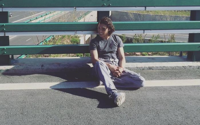 Nam ca sĩ hết thời vỡ nợ hơn 23 tỷ đồng, phải đi làm tài xế xe buýt kiếm sống