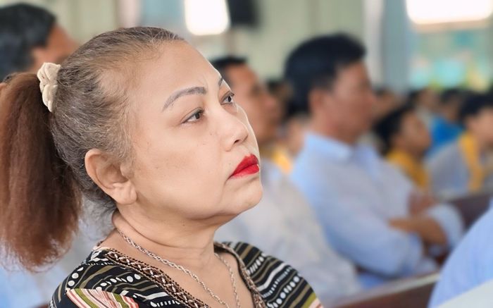 Tình hình ca sĩ Siu Black sau 10 ngày nhập viện: Tập hát lại trên giường bệnh, mất 4 show vì tin giả