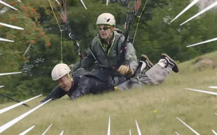 Nam diễn viên gặp tai nạn kinh hoàng, bị kéo lê 3 mét lúc đang quay phim