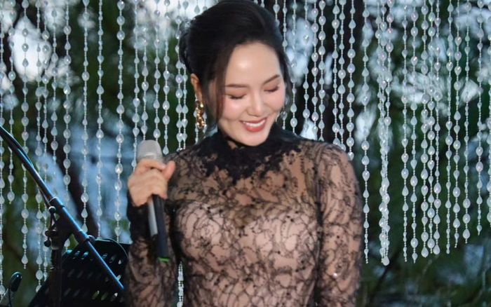 Nữ ca sĩ Việt 41 tuổi vẫn chưa lấy chồng, nhan sắc cực phẩm khiến khán giả xuýt xoa