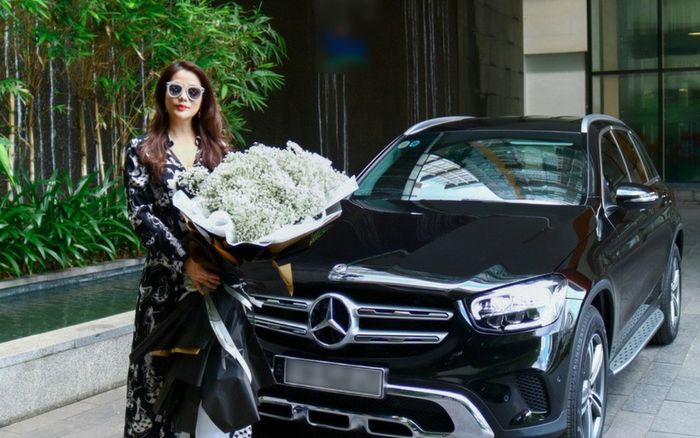 Cách chọn xe sang của Trương Ngọc Ánh