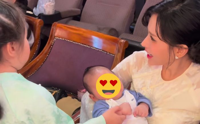 Động thái của Khả Như trước hình ảnh bế em bé cùng Huỳnh Phương