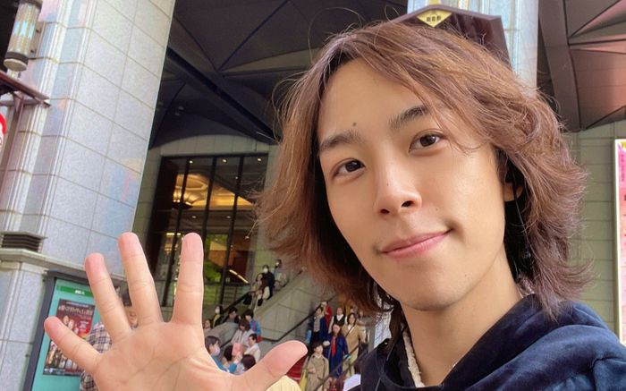 Bàng hoàng một nam ca sĩ 9X qua đời, gia đình giấu kín 1 tháng mới công bố