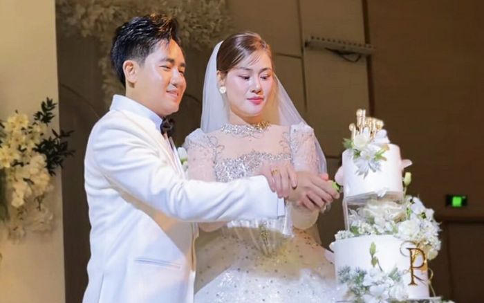 Đám cưới nam ca sĩ Việt gây chú ý: Cô dâu rất quen mặt, xuất hiện 2 'khách mời' quá đặc biệt