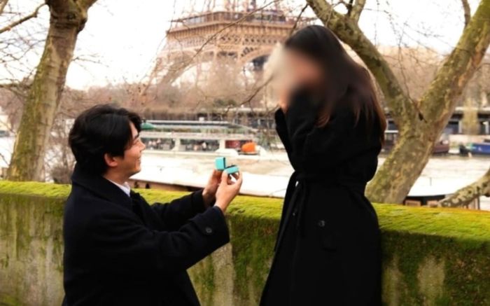 Nam ca sĩ nổi tiếng sắp kết hôn với bạn gái làm nhân viên văn phòng