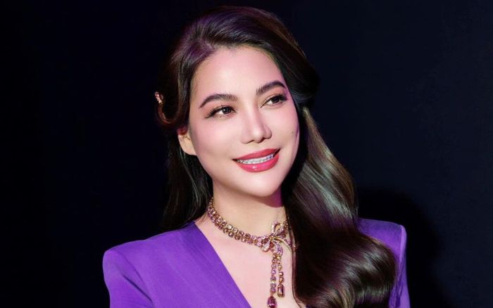 Trương Ngọc Ánh lựa chọn iPad trị giá 8 chữ số