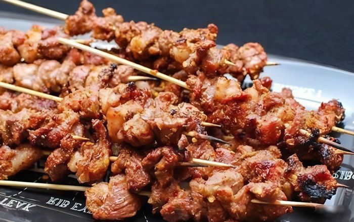 Bác sĩ Mỹ chỉ ra 3 thực phẩm dễ gây ung thư bậc nhất, nhiều người Việt vô tư ăn vì ngon