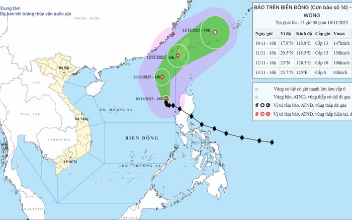 Siêu bão áp sát Bắc Biển Đông, gió giật cấp 16, biển động dữ dội
