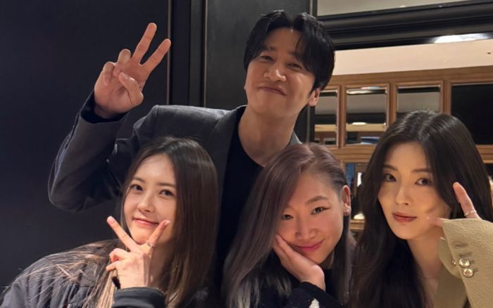 Ảnh hiếm của cặp đôi diễn viên đình đám đã âm thầm hẹn hò 9 năm