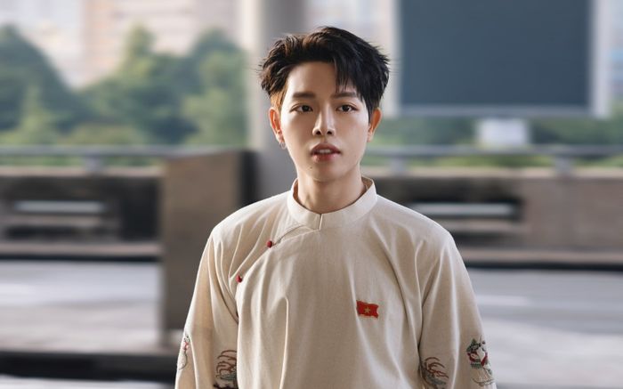 Chiếc đồng hồ hơn 200 triệu của Đức Phúc