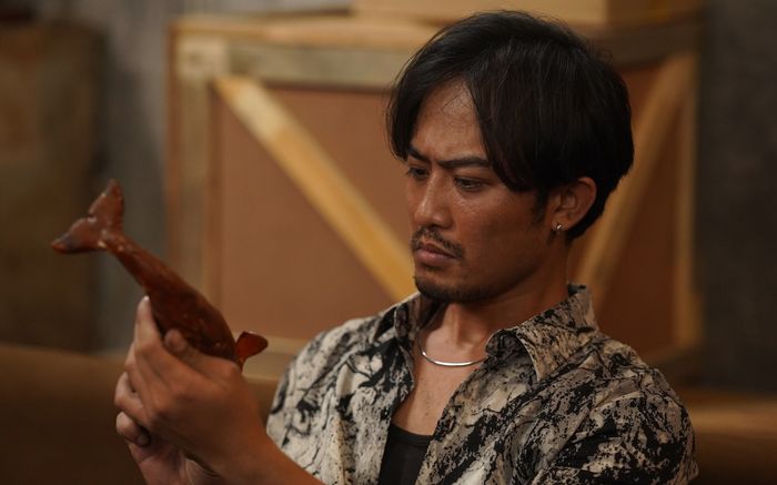 Quyết định mạo hiểm của Doãn Quốc Đam sau cảnh tắm đáng quên