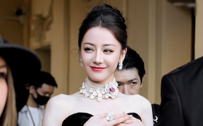 Địch Lệ Nhiệt Ba bí mật kết hôn và sinh con?