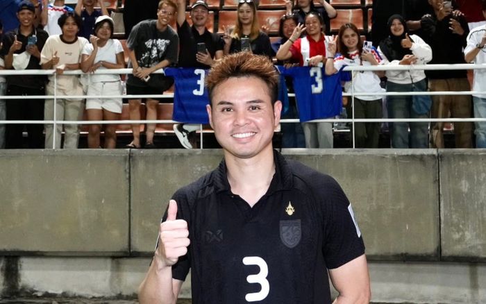 Ngả mũ trước đẳng cấp của Theerathon