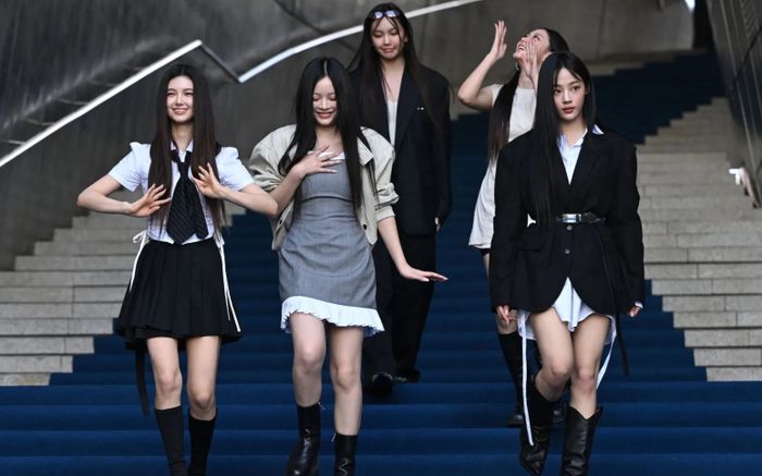 Vừa thông báo trở lại ADOR, NewJeans bất ngờ gặp 'biến căng'