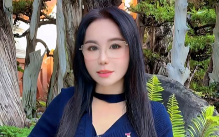 Chiếc điện thoại 8 chữ số của bà chủ Thẩm mỹ viện Mailisa