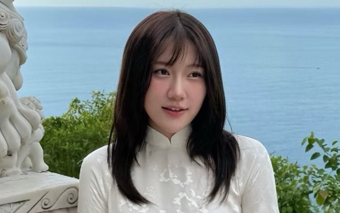 Đồng hồ 9 chữ số của em gái Trấn Thành