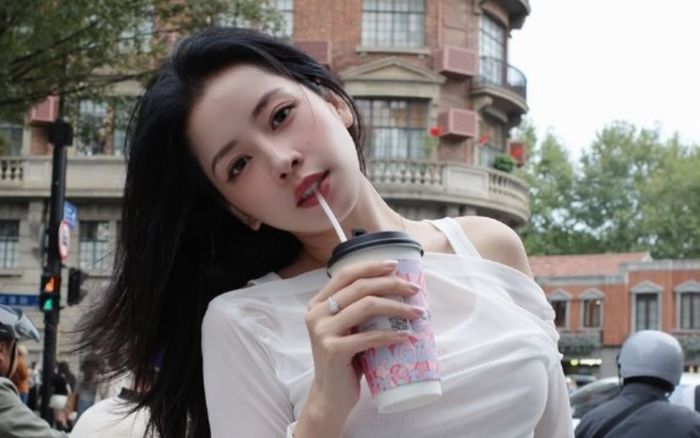 Thời trang mùa thu của Chi Pu