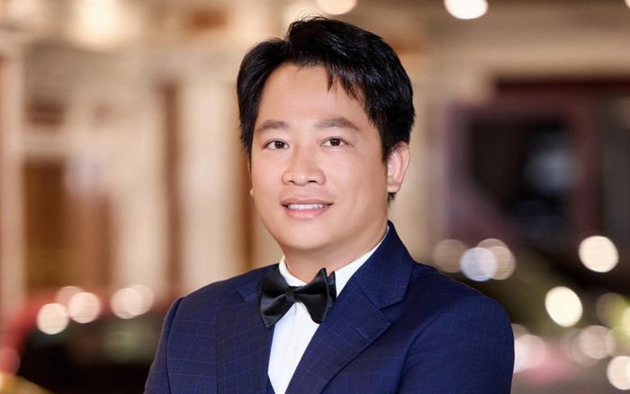 Chiếc đồng hồ gần 10 tỷ của chồng bà chủ thẩm mỹ viện Mailisa