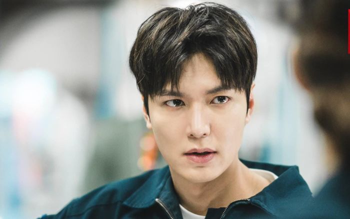 Lee Min Ho bất ngờ bị một sao nữ quấy rối