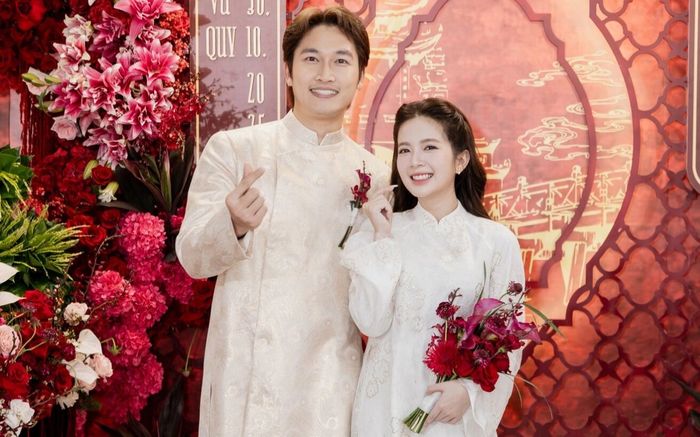 Vợ chồng Đình Tú chính thức báo 'tin vui' sau lễ cưới