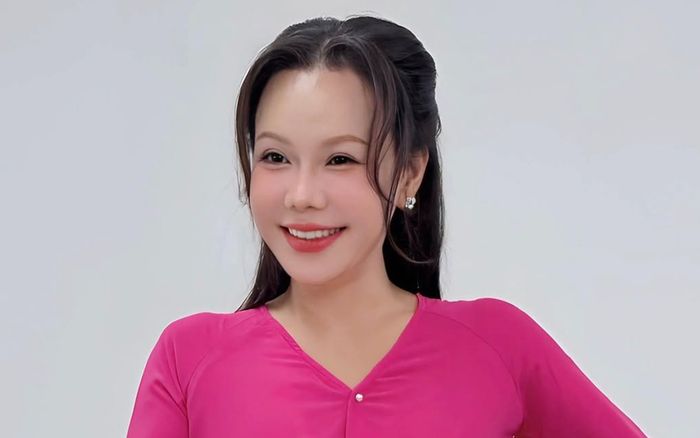 Đồng hồ 3 triệu của Việt Hương