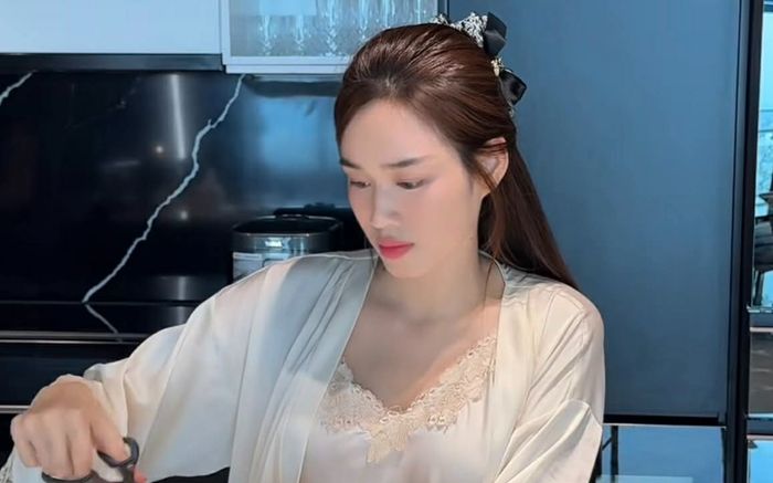 Phong cách ở nhà của Đỗ Thị Hà