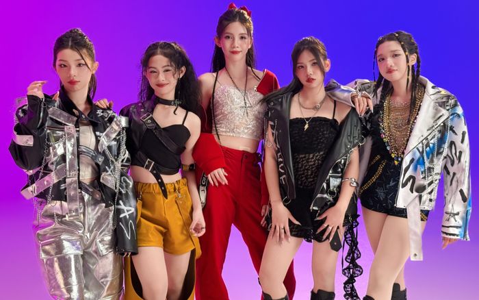 Ca khúc nhạc Việt bị cộng đồng mạng 'ném đá' tả tơi nhất lúc này!