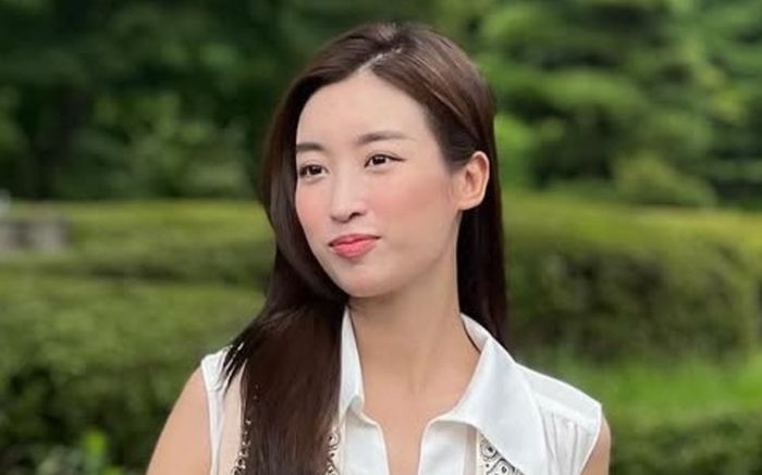 Chiếc đồng hồ 8 triệu đồng của con dâu bầu Hiển