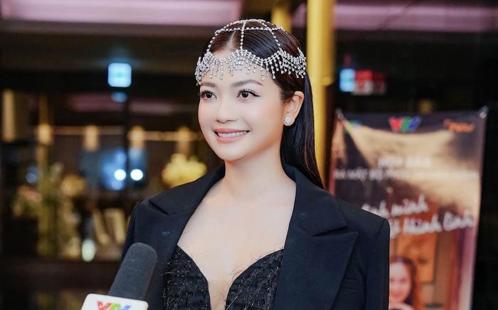 Kiều Anh bất ngờ tiết lộ chuyện là mẹ 3 con