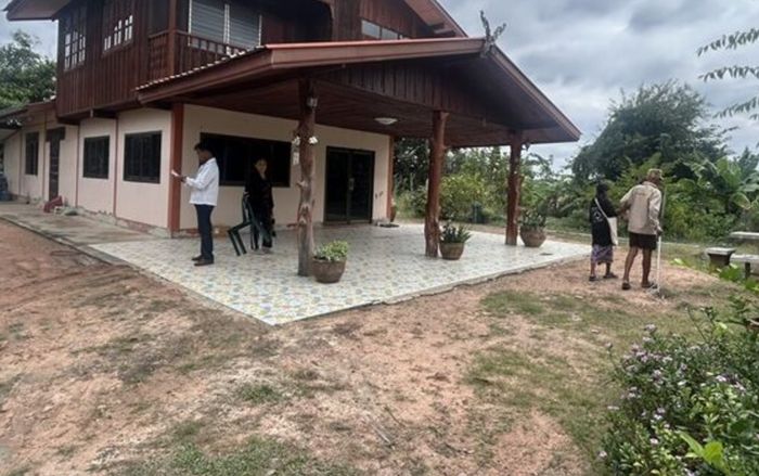 Giáo viên 68 tuổi bị lừa dẫn đến mất nhà, cuộc sống rơi vào cảnh bần cùng