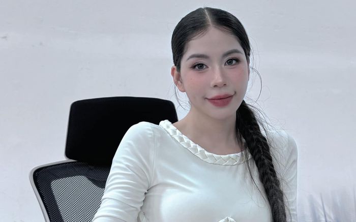 Máy ép chậm hơn 1 triệu của Hằng Du Mục