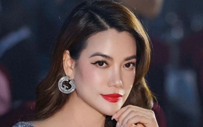 Tiền và tình của Trương Ngọc Ánh lần lượt 'đội nón ra đi'