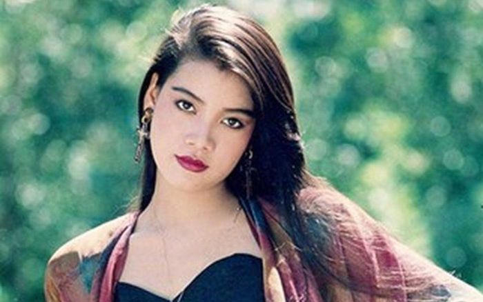 Loạt ảnh xưa hiếm thấy của Trương Ngọc Ánh gây sốt trở lại