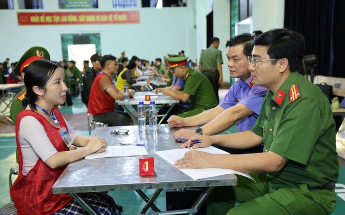 Chân dung 'bà trùm' SN 1999 cầm đầu đường dây lừa đảo tại Campuchia 'cuỗm' 300 tỷ đồng