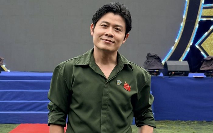 Chiếc đồng hồ dưới 2 triệu của nhạc sĩ Nguyễn Văn Chung