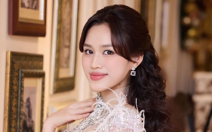 Bí quyết để có làn da căng bóng như Đỗ Thị Hà