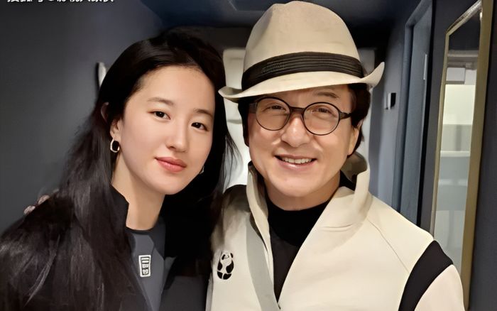Sự thật về mối quan hệ giữa Lưu Diệc Phi và Thành Long