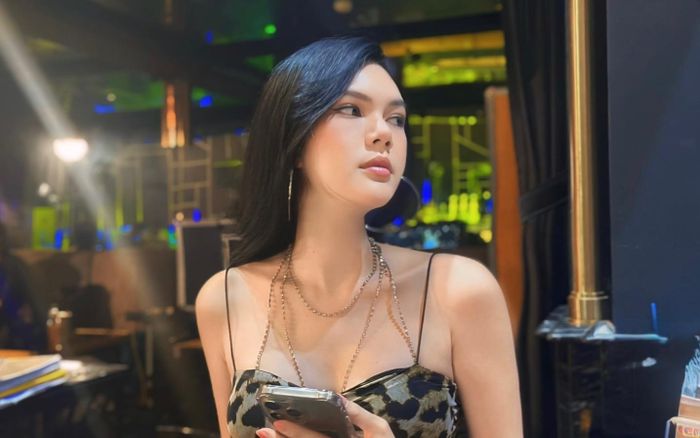 Diễn viên Ngọc Trinh báo tin bạn trai cũ qua đời, nhiều nghệ sĩ Việt gửi lời động viên